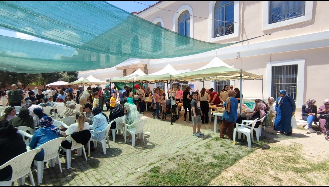 Gümülcine İdadiye Türk Azınlık İlkokulu’ndaki öğrenci şenliğine yoğun ilgi