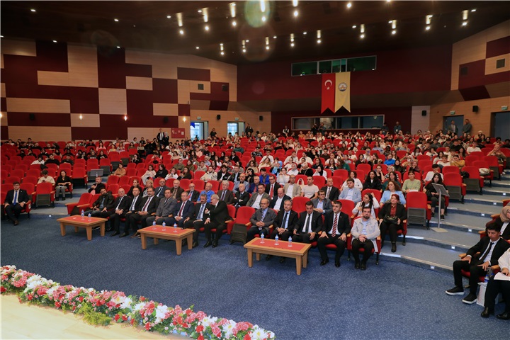 ‘Uluslararası Öğrenci Uyum ve Tanışma Toplantısı’na katıldılar