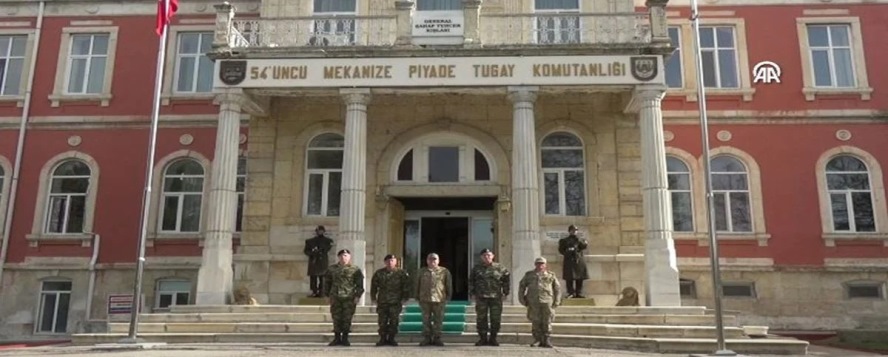 Yunanistan askeri heyeti Edirne’deki Türk Tugayını ziyaret etti