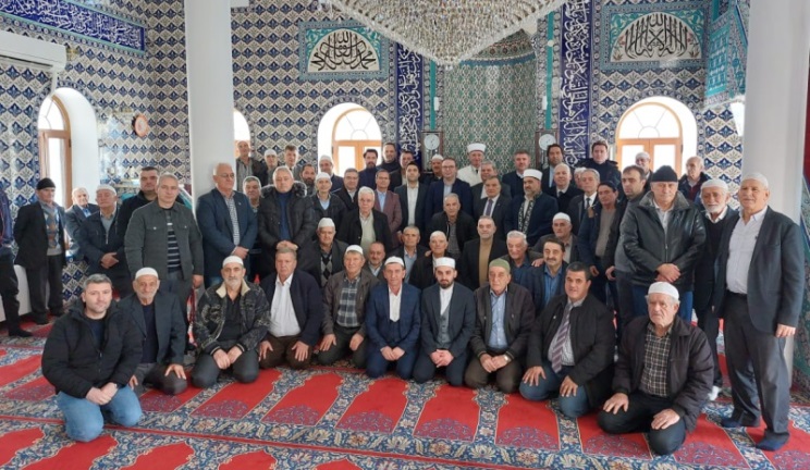 Başkonsolos Aykut Ünal Şahin köyünü ziyaret etti