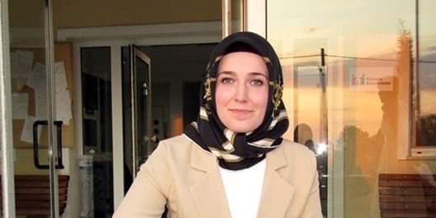 Avukat Rukiye Rızgıç Kozlukebir Belediyesi Meclis Başkanı seçildi
