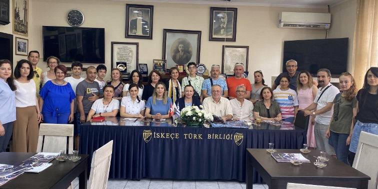 İzmit'ten İskeçe Türk Birliği'ne ziyaret