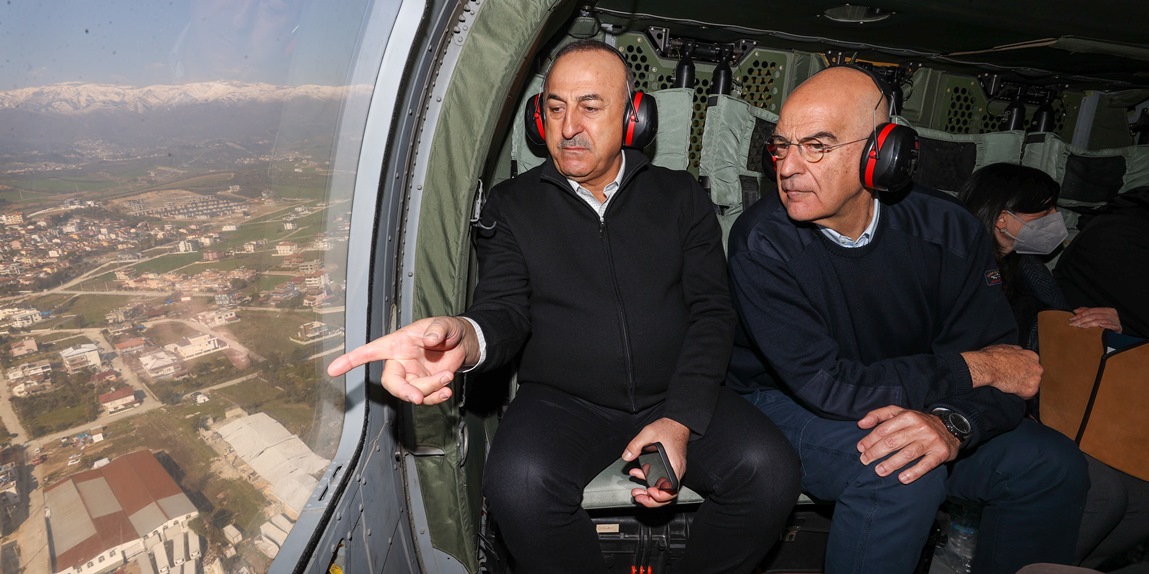 Dendias: “İlişkilerimizin yumuşaması için bir depreme daha ihtiyaç yok”