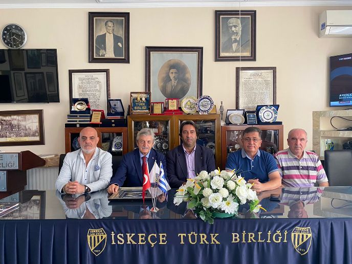 Tek Rumeli TV Yönetim Kurulu Başkanı Atilla Baykal İskeçe Türk Birliği'ni ziyaret etti