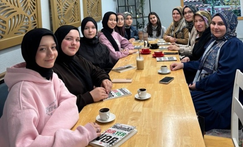 Gümülcine Müftülüğü ‘Kitap Kulübü’ ilk buluşmasını gerçekleştirdi