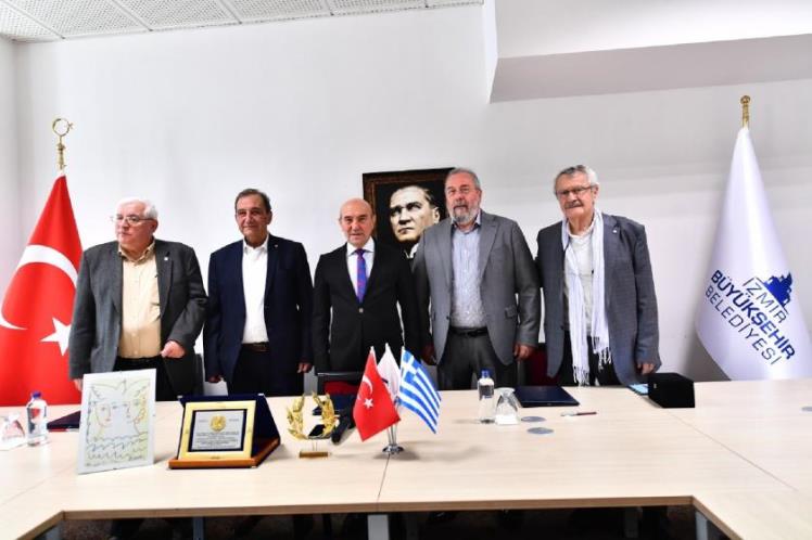 Ege’nin iki yakasında belediyeler arasında “Dostluk ve İşbirliği Beyanı” imzalandı