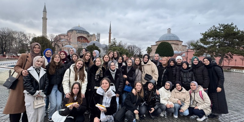 Genç Müftülükten İstanbul'a kültür gezisi