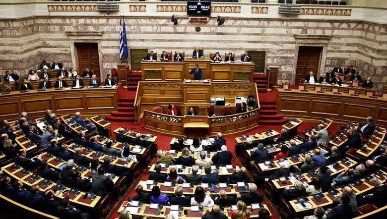 Mecliste üçüncü tur seçimde de cumhurbaşkanı belirlenemedi