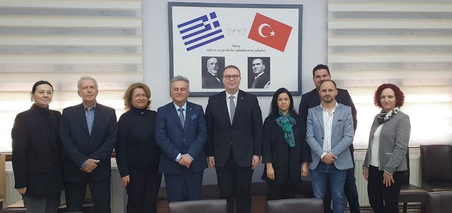 Başkonsolos Ünal BTTÖB’ni ziyaret etti