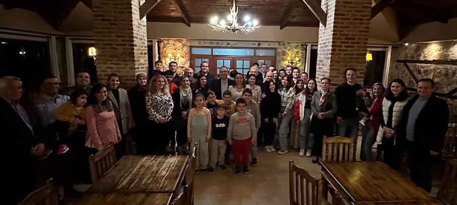 Başkonsolos Ünal ve konsolosluk personeli iftar sofrasında bir araya geldi