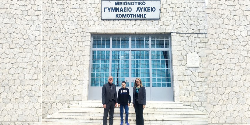Ahmet Kuru, K15 Yunanistan Güreş Şampiyonasında birinci oldu           