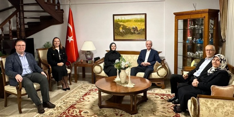 Başkonsolos Ünal, Gümülcine ve İskeçe müftülerini iftar yemeğinde ağırladı