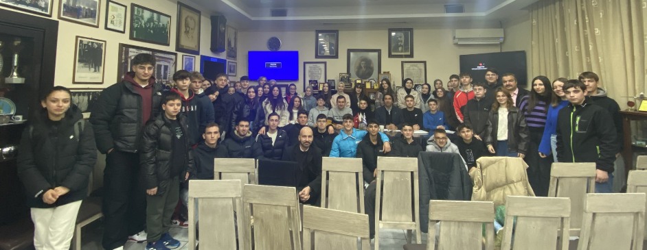 “İskeçe Türk Birliği Gençlik Buluşmaları” yoğun bir katılımla başladı