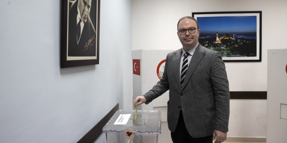 Gümülcine Başkonsolosluğu’nda oy kullanma işlemi başladı