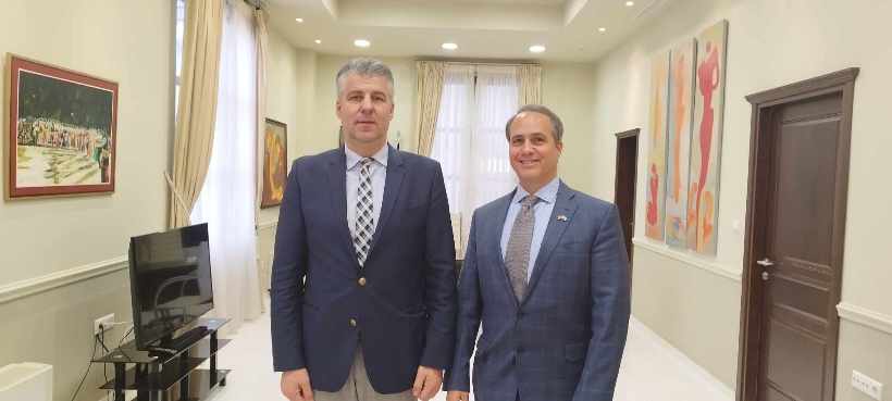 Topsidis, ABD Selanik Başkonsolosu ile bir araya geldi
