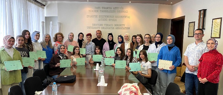 Atölye çalışmaları ve seminerlerin sertifikaları öğrencilere takdim edildi