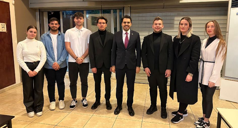 Büyükelçi Erciyes ve YTB Başkan Eren’den GAT Atina Şubesine ziyaret