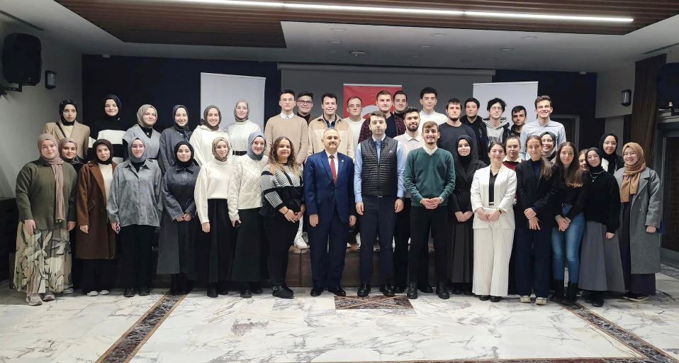 Ankara BATÖB üyeleri, Gençlik Hizmetleri Genel Müdürü Dr. Enes Efendioğlu ile buluştu