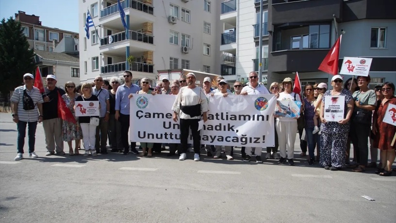 Çamerya katliamının 81. yılında Yunanistan'ın Edirne Konsolosluğu önüne siyah çelenk bırakıldı
