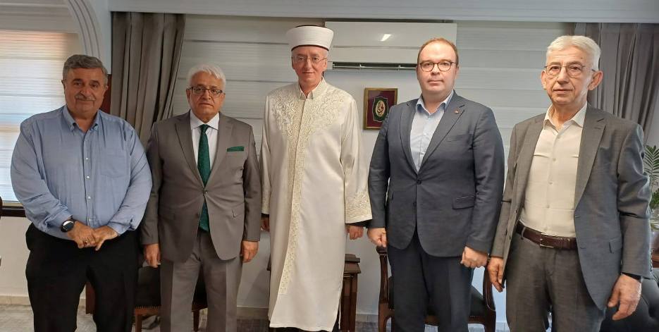 TİKA Başkan Yardımcısı Mahmut Çevik, İskeçe Müftülüğü ile İskeçe Türk Birliği'ni ziyaret etti