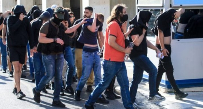 105 taraftar tutuklu yargılanacak