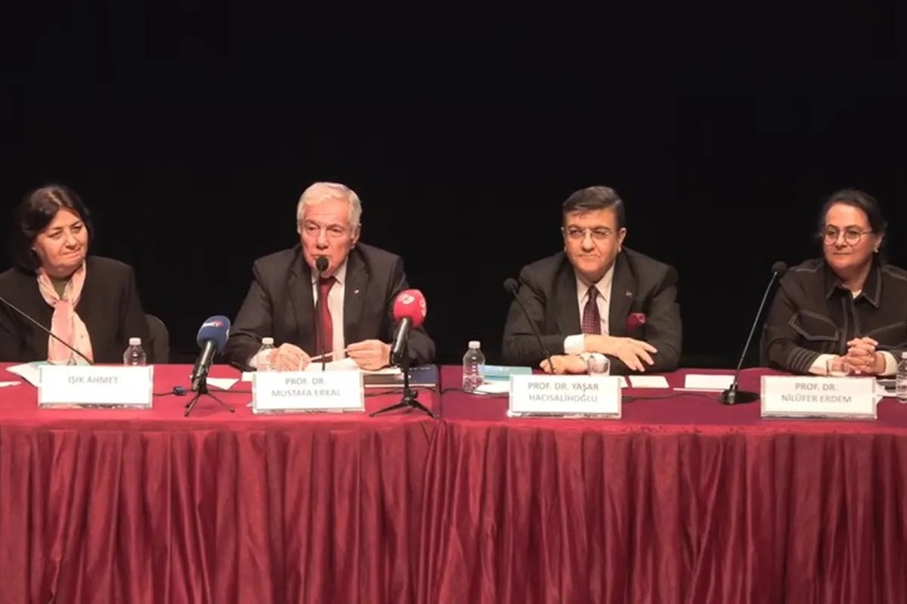 Vefatının 30. yılında Dr. Sadık Ahmet panelde anıldı
