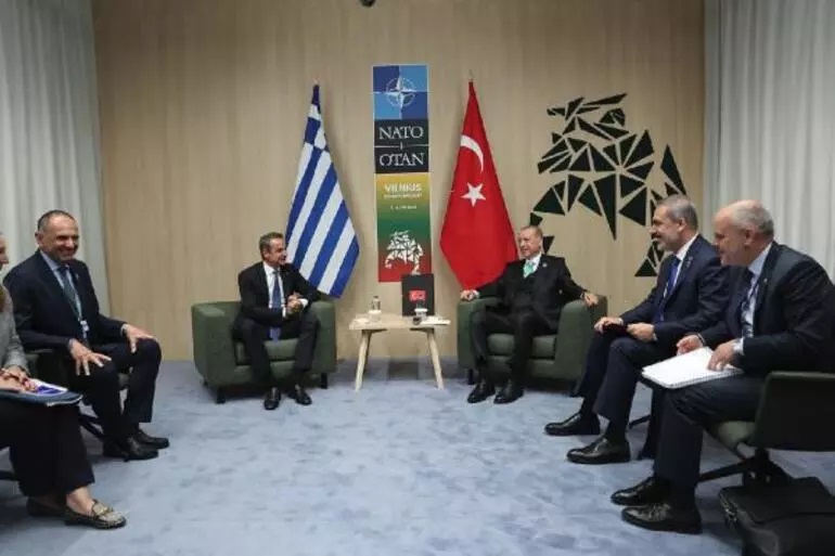 Erdoğan-Miçotakis görüşmesi sona erdi