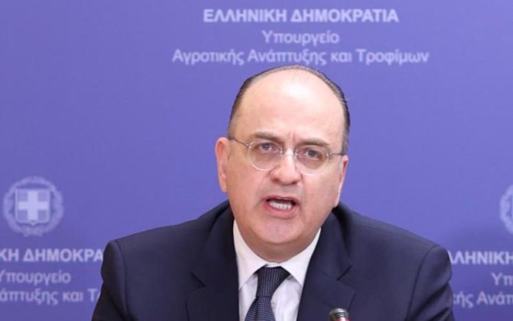 "Sahte Diploma" krizi: Bakan Yardımcısı Makarios Lazaridis istifa etti