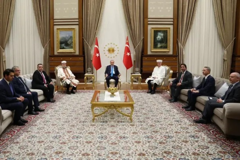 Türkiye Cumhurbaşkanı Erdoğan, Danışma Kurulu üyelerini kabul etti