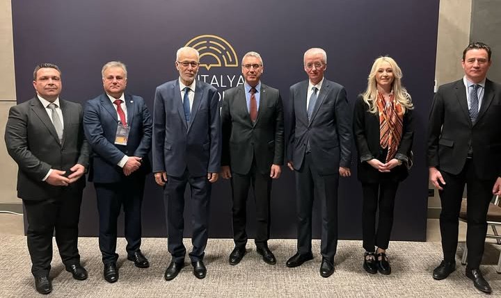 Batı Trakya Türk Azınlığı temsilcileri Antalya Diplomasi Forumu’na katıldı