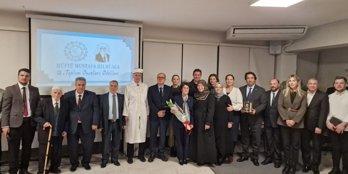 ‘Toplum Öncüleri Ödülleri’ etkinliği yoğun katılımla gerçekleşti