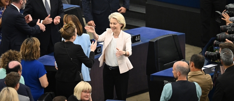 Ursula von der Leyen bir kez daha AB Komisyonu Başkanı seçildi