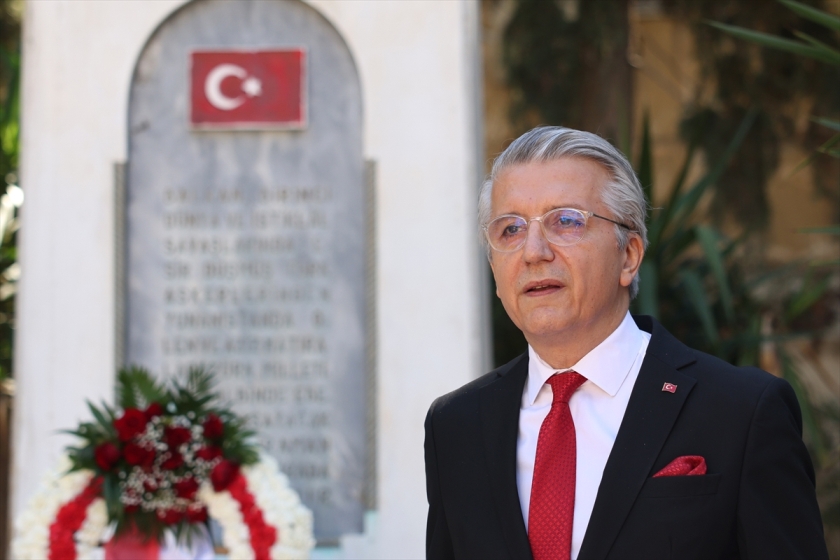 Pire’de 18 Mart Şehitleri Anma Günü ve Çanakkale Deniz Zaferi'nin 110. yıl dönümü töreni düzenlendi