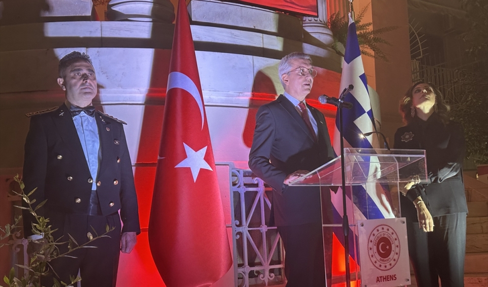 Atina'da Türkiye Cumhuriyeti'nin kuruluşunun 102. yılı kutlandı