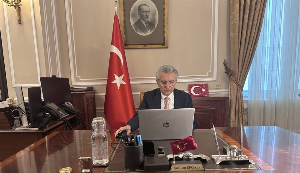 Türkiye'nin Atina Büyükelçisi Çağatay Erciyes, AA'nın "Yılın Kareleri" oylamasına katıldı