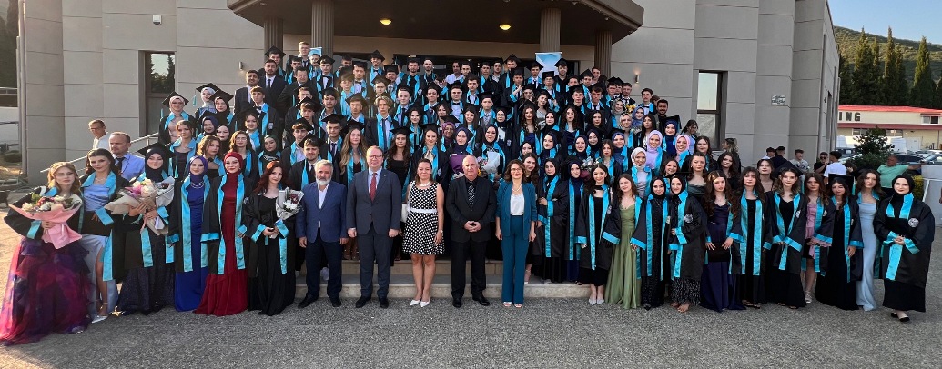 Gümülcine Celal Bayar Azınlık Lisesi’nde mezuniyet heyecanı