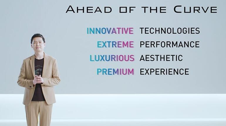 Ahead of the Curve etkinliğinde tanıttı
