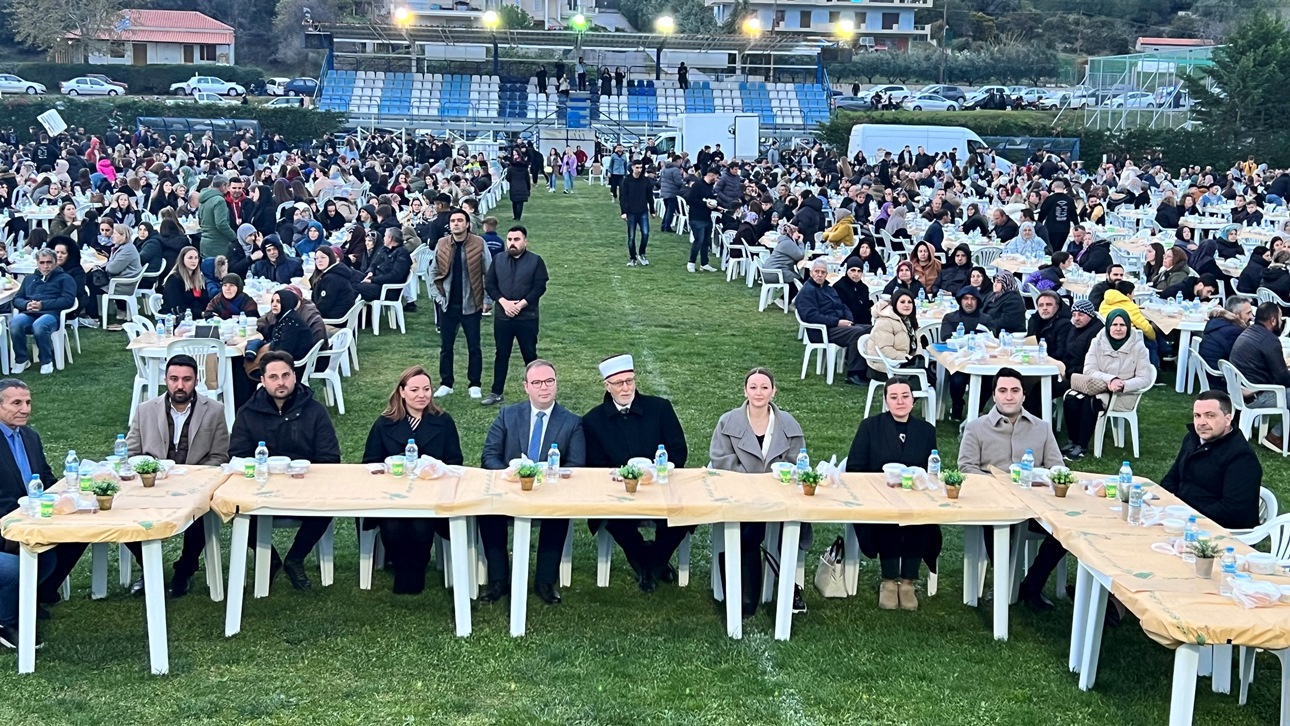 Binlerce soydaş geleneksel Yassıköy iftarında buluştu