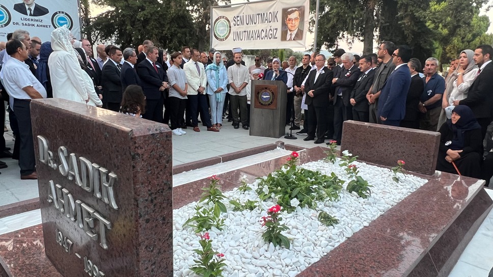 Dr. Sadık Ahmet vefatının 28. yılında anıldı