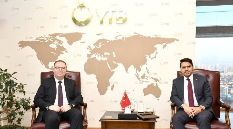 YTB Başkanı Abdullah Eren, Başkonsolos Aykut Ünal’a başarı dileklerinde bulundu