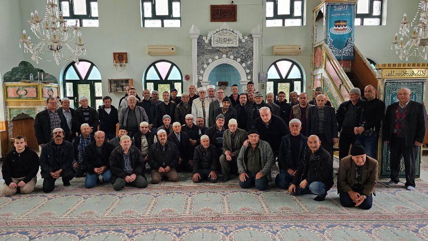 Başkonsolos Ünal, Karacaoğlan köyünde soydaşlarla bir araya geldi
