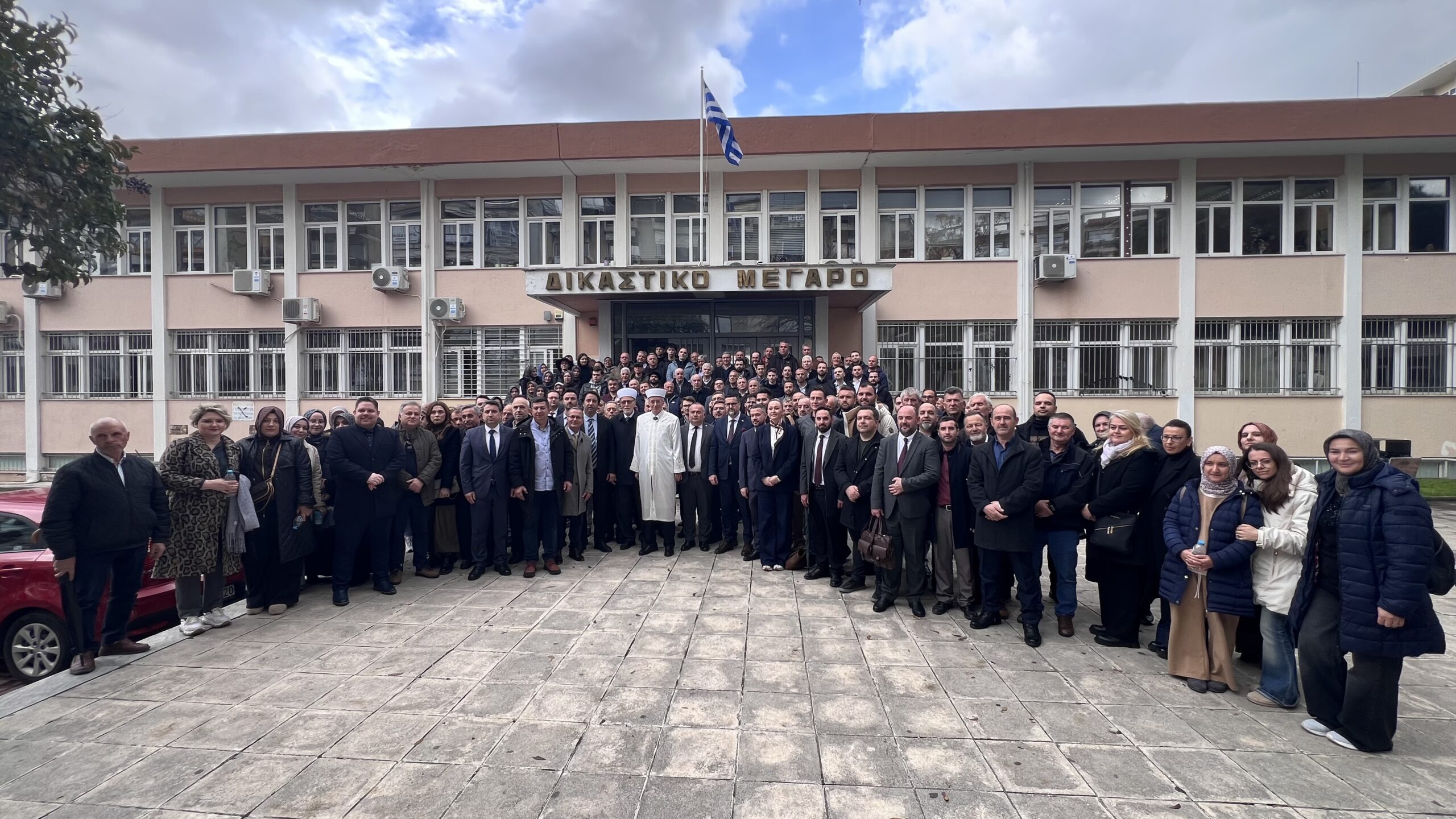 İskeçe’de görülen Çınar Camii davası ertelendi