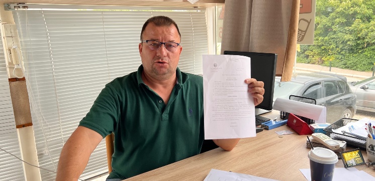 “Bu adam bu belediyede, gelmiş geçmiş en büyük fırıldak, en büyük yalancıdır”