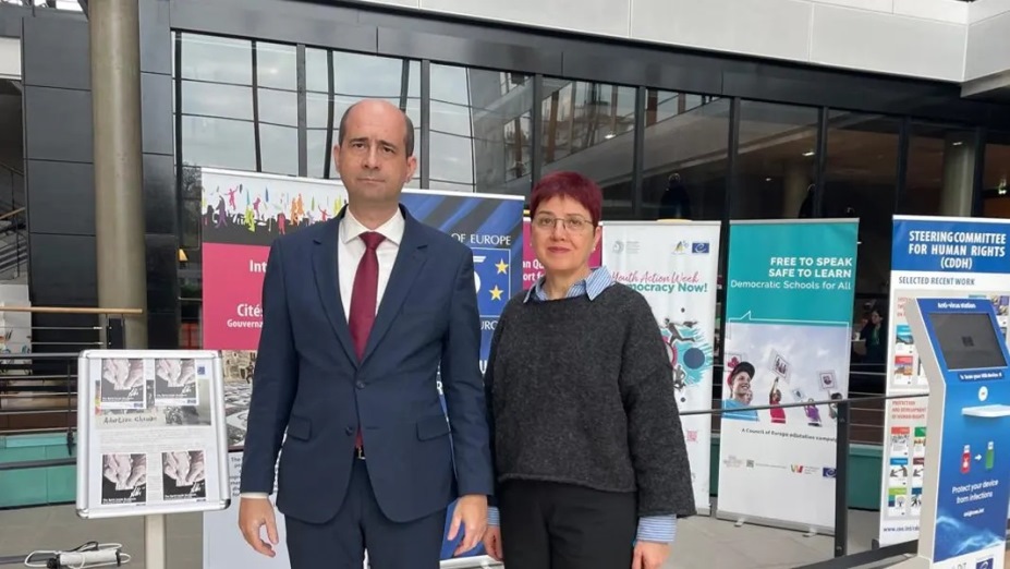 Rodop İli Türk Kadınları Derneği Başkanı Hülya Emin, Strazburg’da temaslarda bulundu