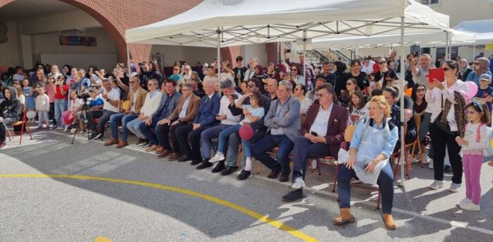 İskeçe Merkez Türk İlkokulunda kermes düzenlendi