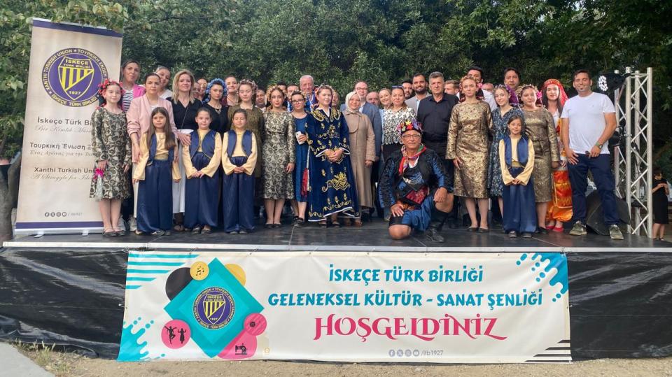 İskeçe Türk Birliği’nin “Geleneksel Kültür Sanat Şenliği” yoğun katılımla gerçekleşti