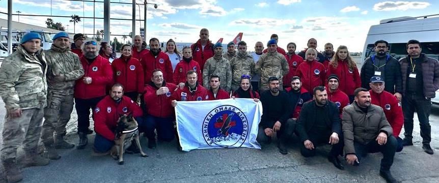 Azınlık üyesi gençler Türkiye’de arama kurtarma çalışmalarına katılıyor