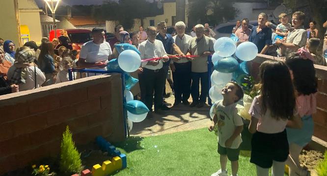 Belediye Başkanı Rıdvan Ahmet Hacıköyde Çocuk Parkının açılışını gerçekleştirdi
