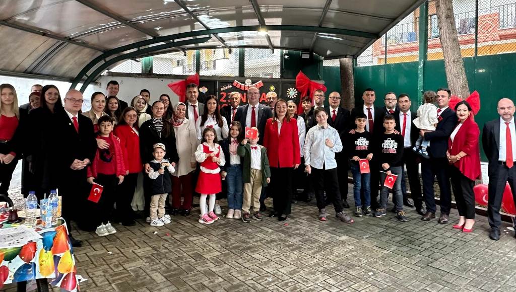 Gümülcine Başkonsolosluğu’nda 23 Nisan coşkusu