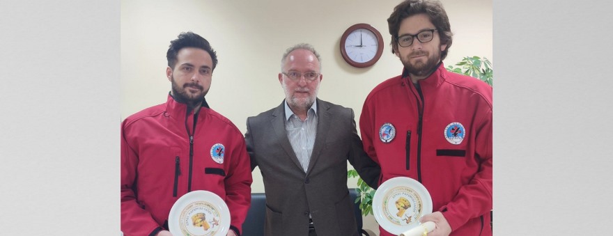Haritopulos deprem bölgesinde görev yapan Azınlık üyesi gençleri ödüllendirdi